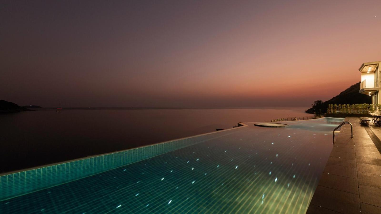 Villa Thousand Cliffs Nai Harn ภายนอก รูปภาพ